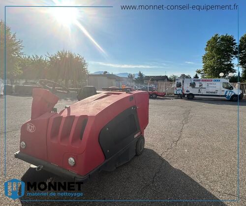 Balayeuse industrielle &agrave; louer en Rh&ocirc;ne-Alpes et Is&egrave;re